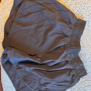 TRADING THESE SHORTS(DONT BUY LOOKING FOR OFFERS)